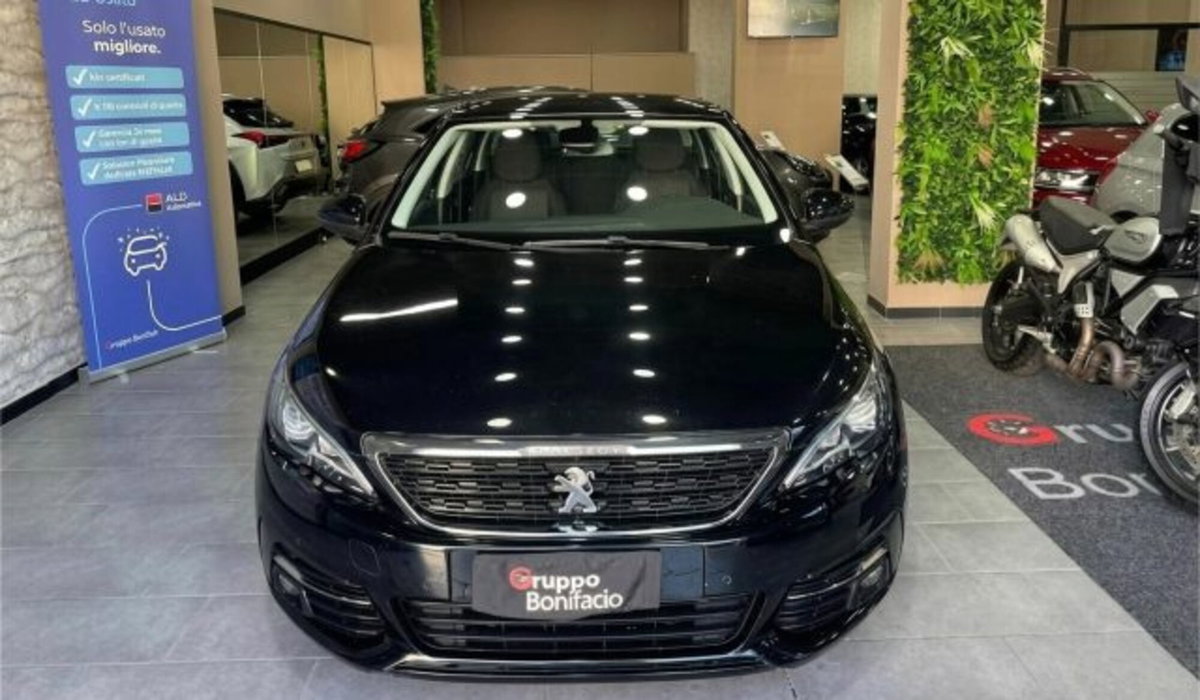 Peugeot 308 SW BlueHDi 130 S&S EAT8 Active Business (2)