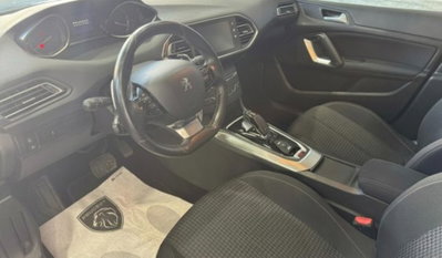 Peugeot 308 SW BlueHDi 130 S&S EAT8 Active Business (9)