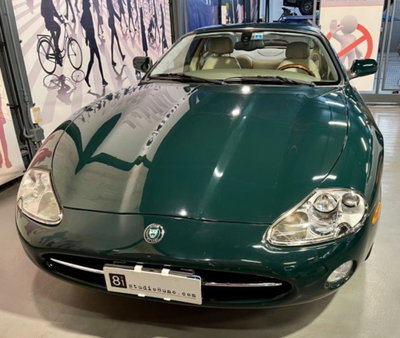 Jaguar XK8 4.2 Coupé (6)