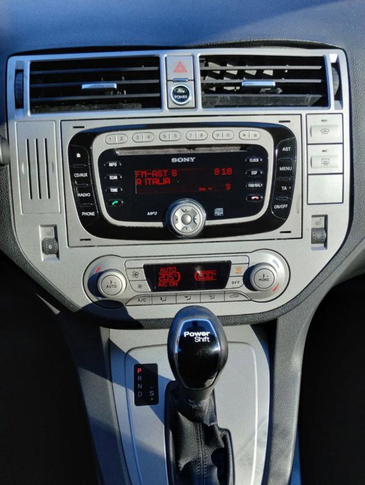 Ford Kuga 2.0 TDCi 163 CV 4WD DPF (4)