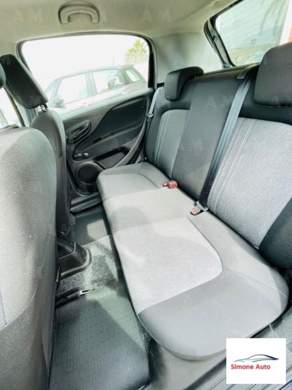 Fiat Punto 1.3 MJT II S&S 95 CV 5 porte Street (11)