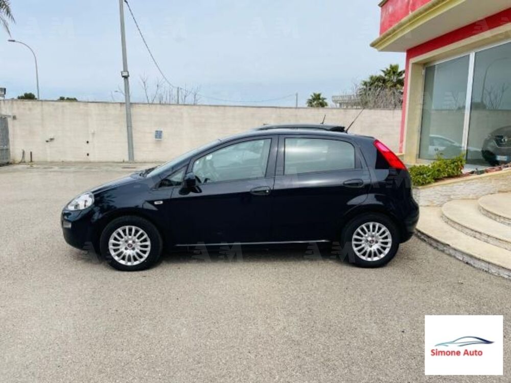 Fiat Punto 1.3 MJT II S&S 95 CV 5 porte Street (2)