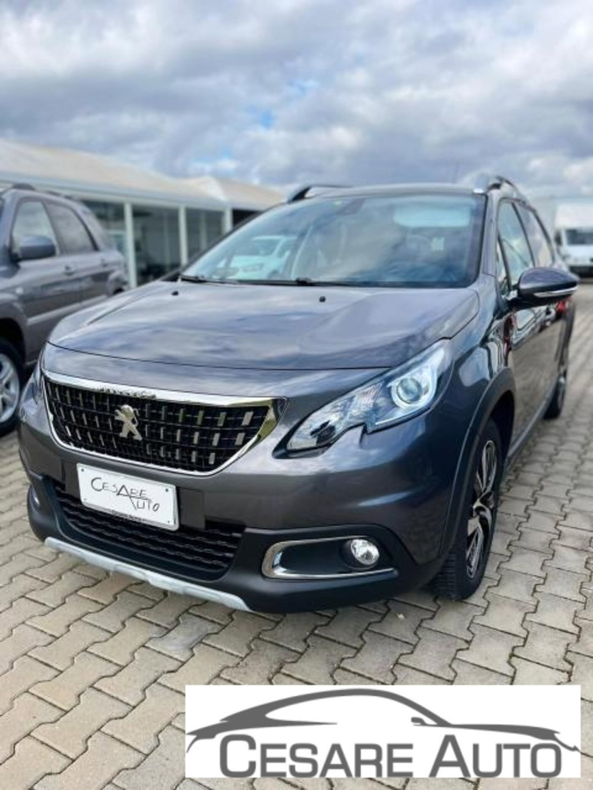 Peugeot 2008 120 EAT6 S&S GT Line (2)
