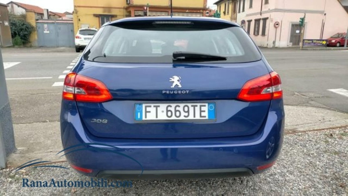 Peugeot 308 SW BlueHDi 130 S&S Business (10)