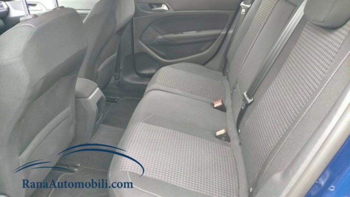 Peugeot 308 SW BlueHDi 130 S&S Business (8)