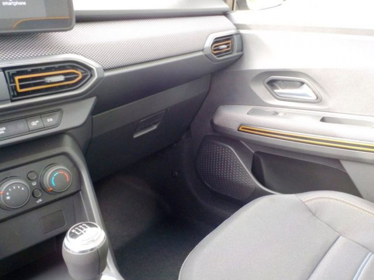 Dacia Sandero Stepway 1.2 Eco-G Extreme 120cv auto (19)