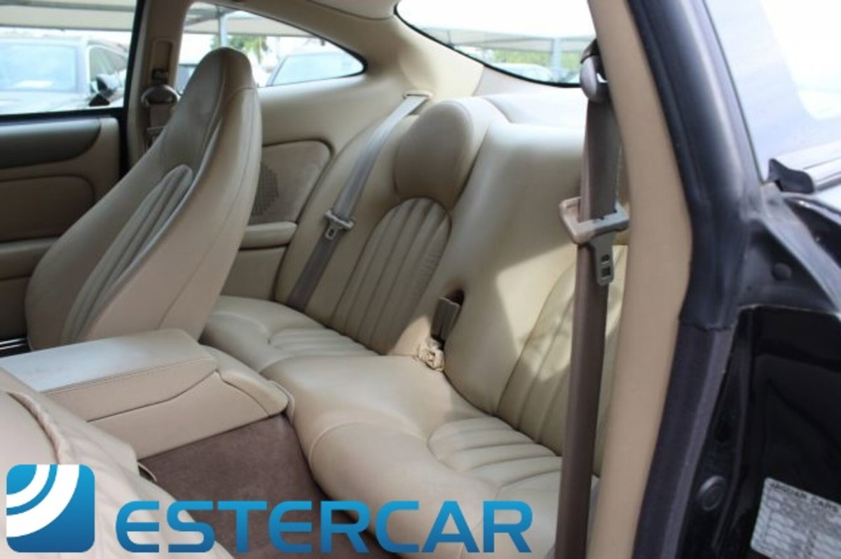 Jaguar XK8 4.0 Coupé (8)