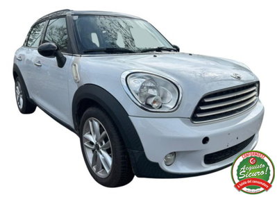 MINI Mini Countryman 1.6 Cooper D Countryman (2)