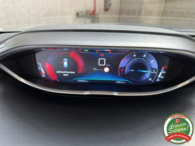 Peugeot 3008 BlueHDi 120 S&S Allure (17)