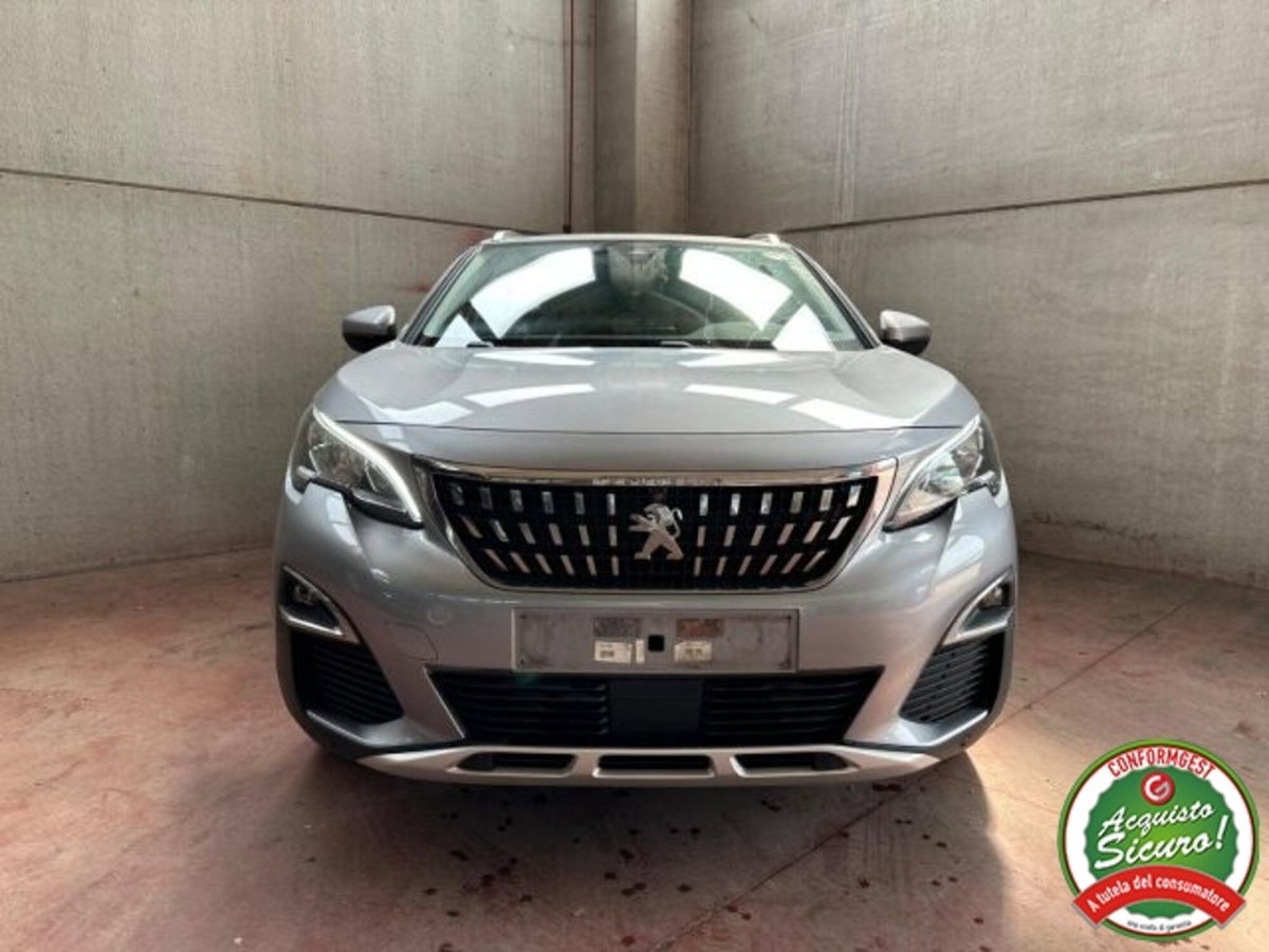 Peugeot 3008 BlueHDi 120 S&S Allure (2)