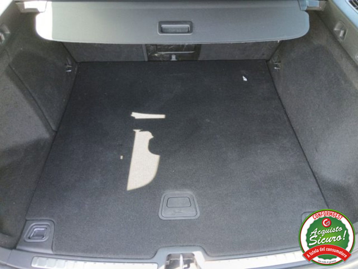 Volvo V60 D3 Momentum Business (13)
