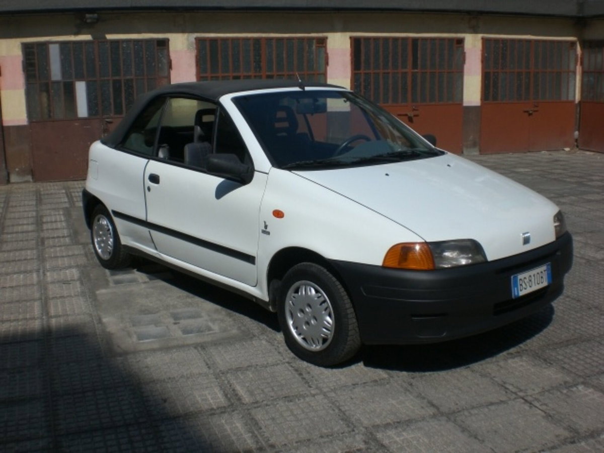 Fiat Punto Cabrio 60 cat Cabrio S (2)