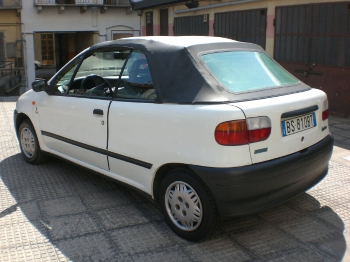 Fiat Punto Cabrio 60 cat Cabrio S (4)