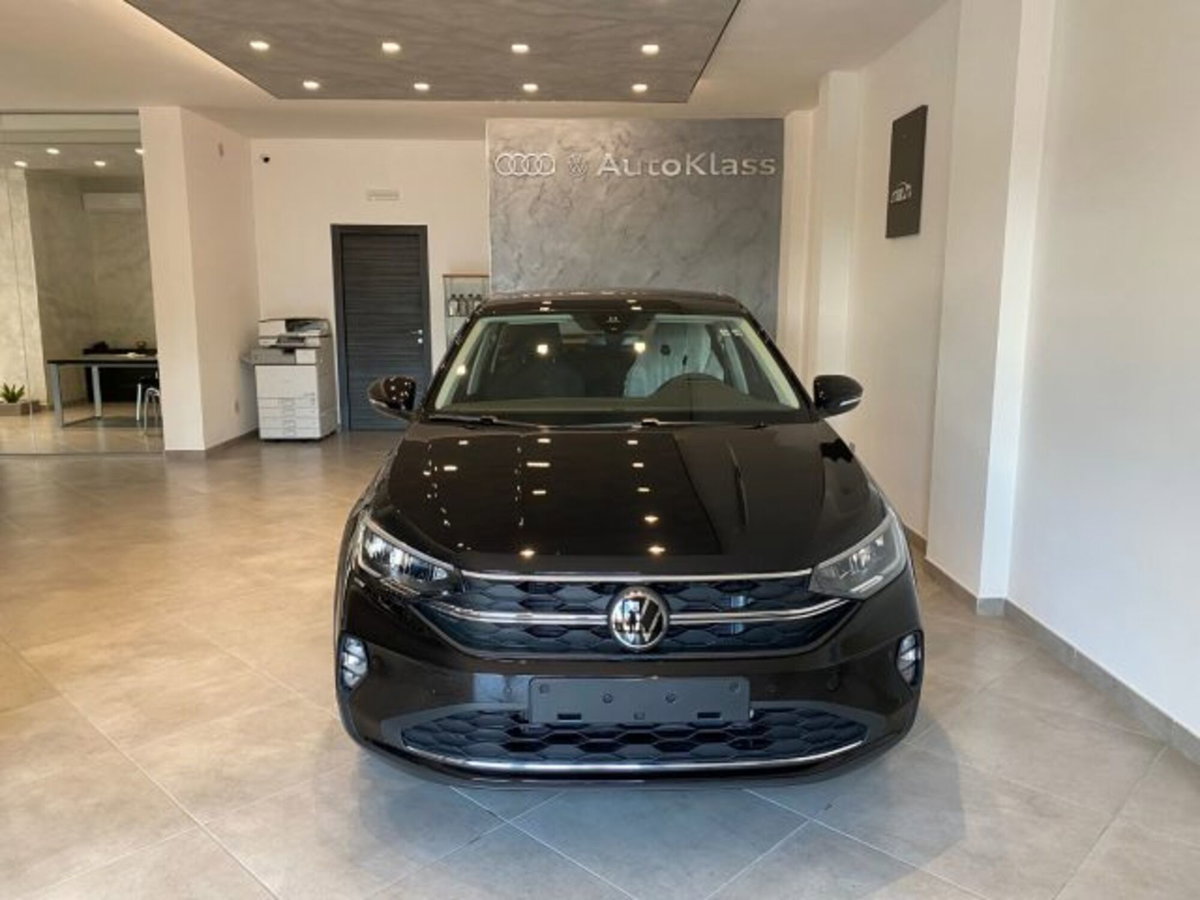 Volkswagen Taigo 1.0 tsi Life 95cv (2)