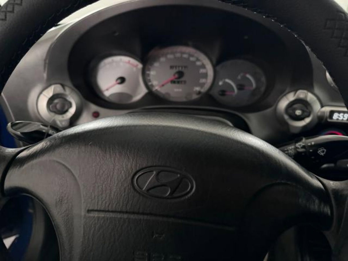 Hyundai Coupe 1.6i 16V cat FX (13)