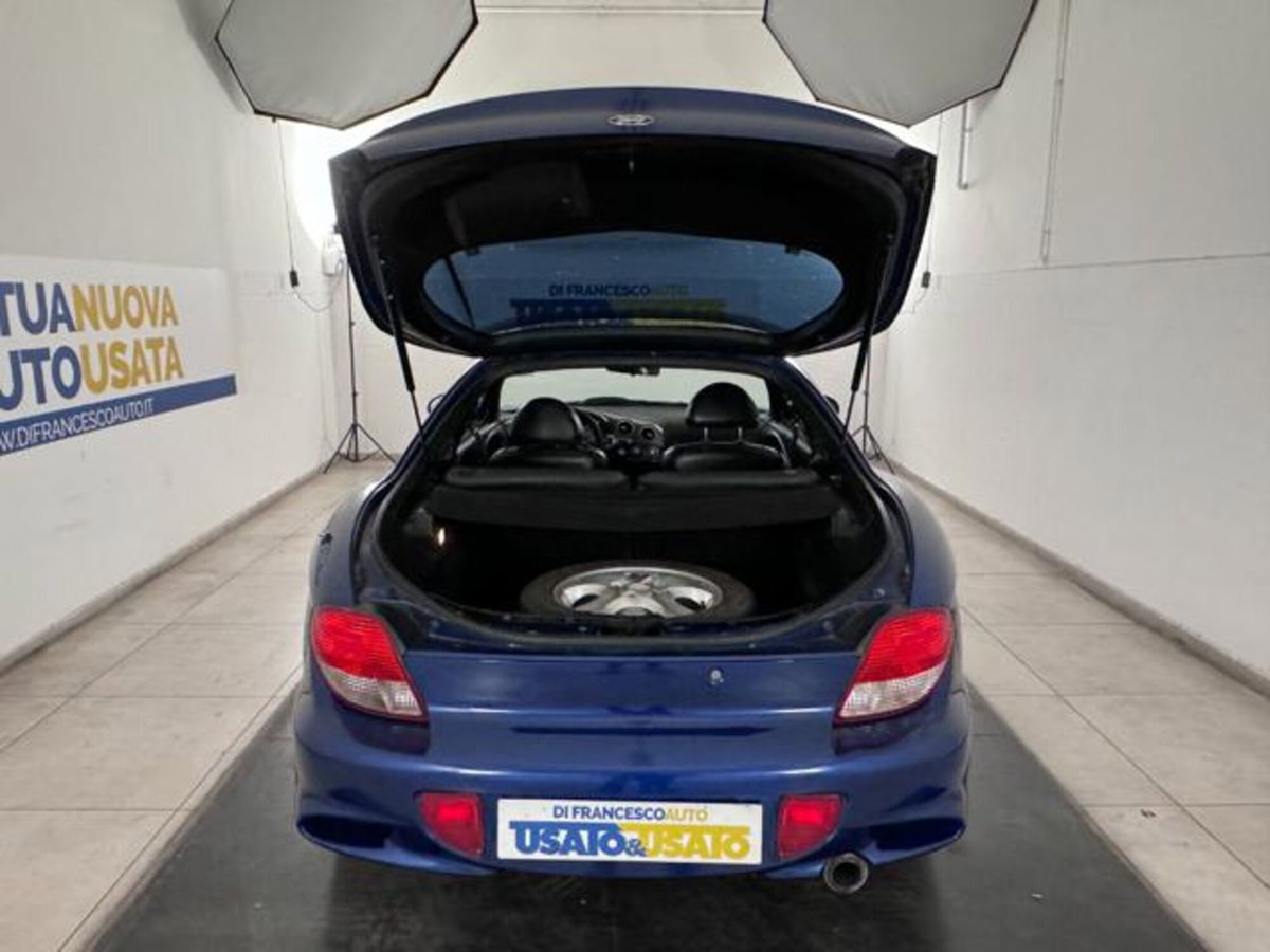Hyundai Coupe 1.6i 16V cat FX (15)