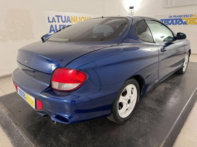 Hyundai Coupe 1.6i 16V cat FX (4)