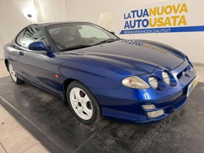 Hyundai Coupe 1.6i 16V cat FX (5)