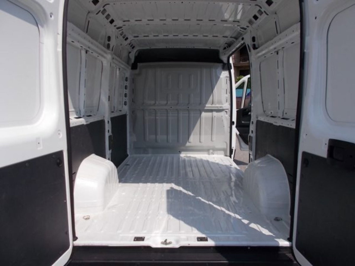 Citroen Jumper Furgone 33 BlueHDi 120 S&S PM-TM Furgone Business (15)