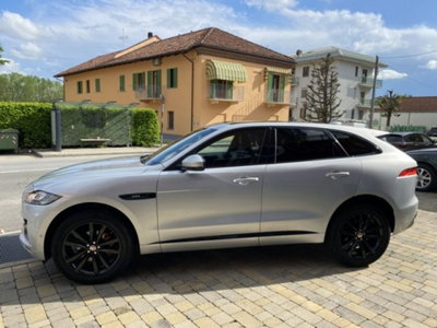 Jaguar F-Pace 2.0 D 240 CV AWD aut. R-Sport (17)