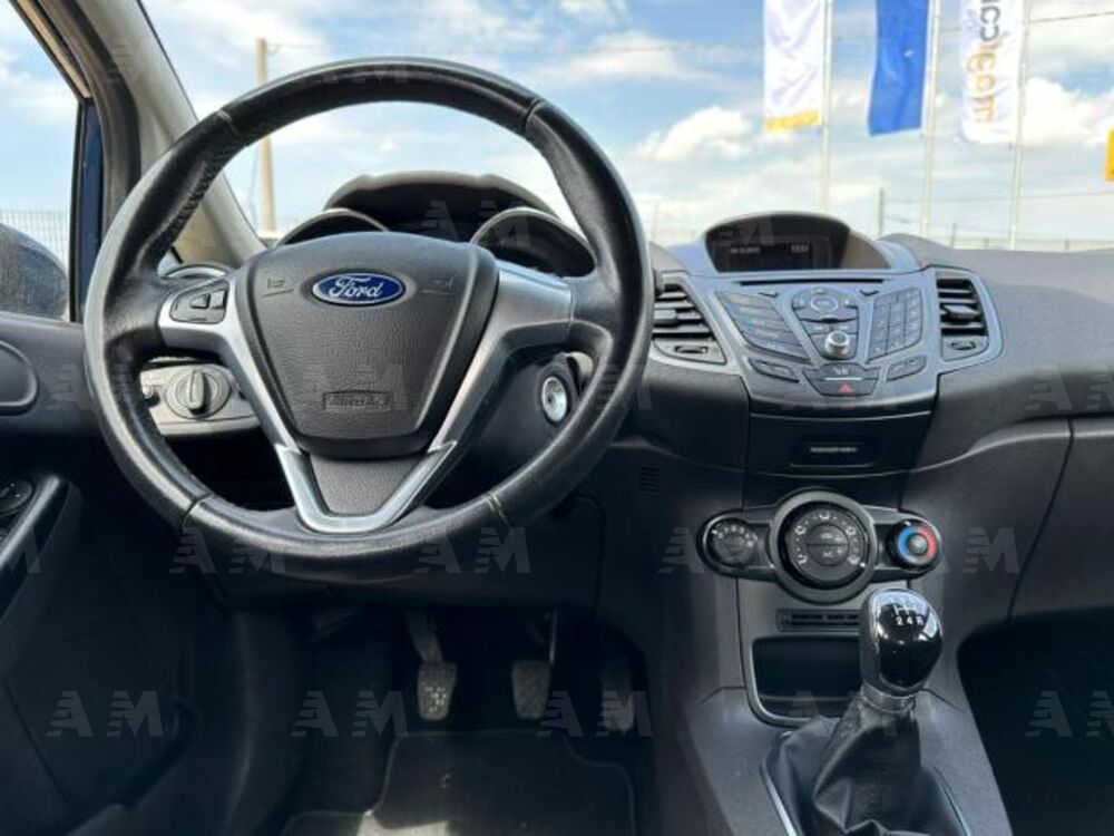 Ford Fiesta 1.5 TDCi 75CV 5 porte (5)