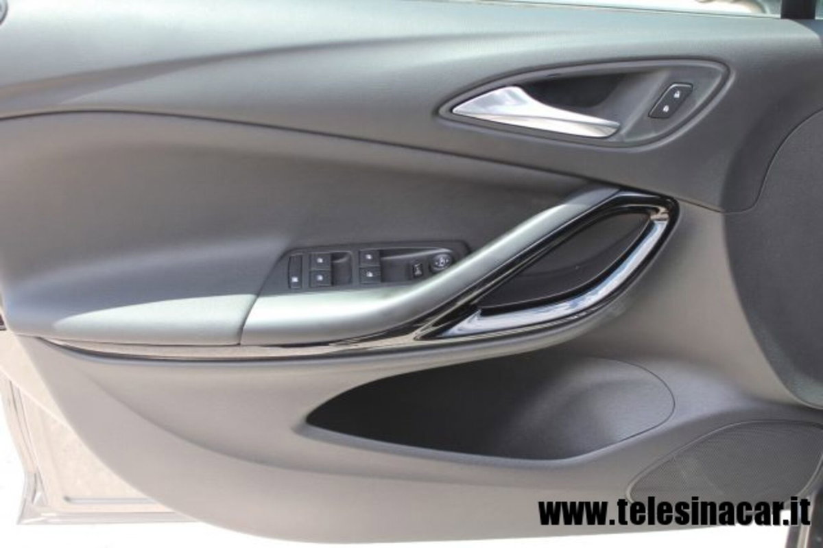 Opel Astra 1.5 CDTI 122 CV S&S 5 porte Business Elegance (11)