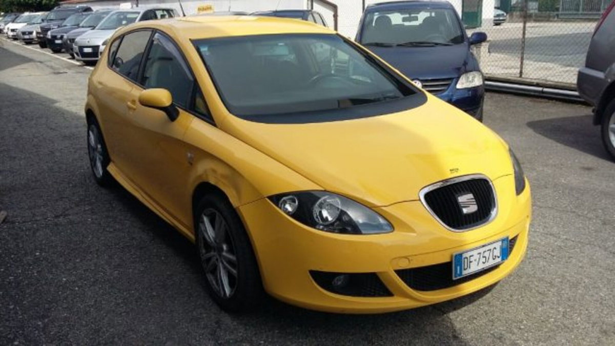 SEAT Leon 2.0 16V TDI Stylance (2)