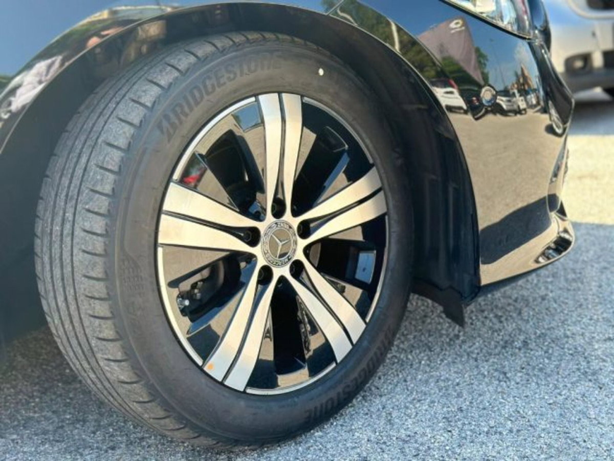 Mercedes-Benz Classe C 220 d Mild hybrid Premium (15)