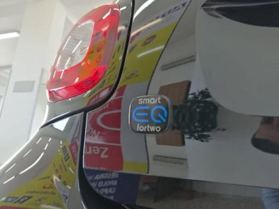 smart Fortwo EQ Racingreen (22kW) (14)