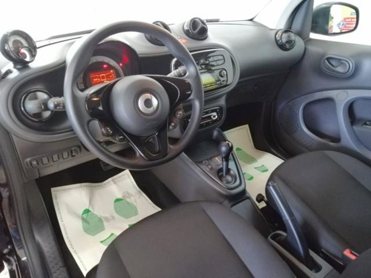 smart Fortwo EQ Bluedawn (22kW) (7)