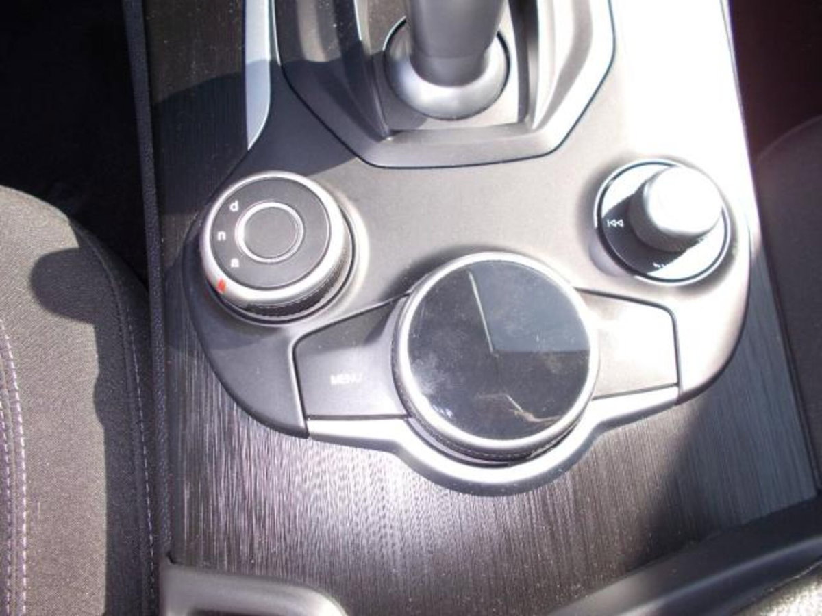 Alfa Romeo Stelvio Stelvio 2.2 Turbodiesel 180 CV AT8 Q4 Business (17)