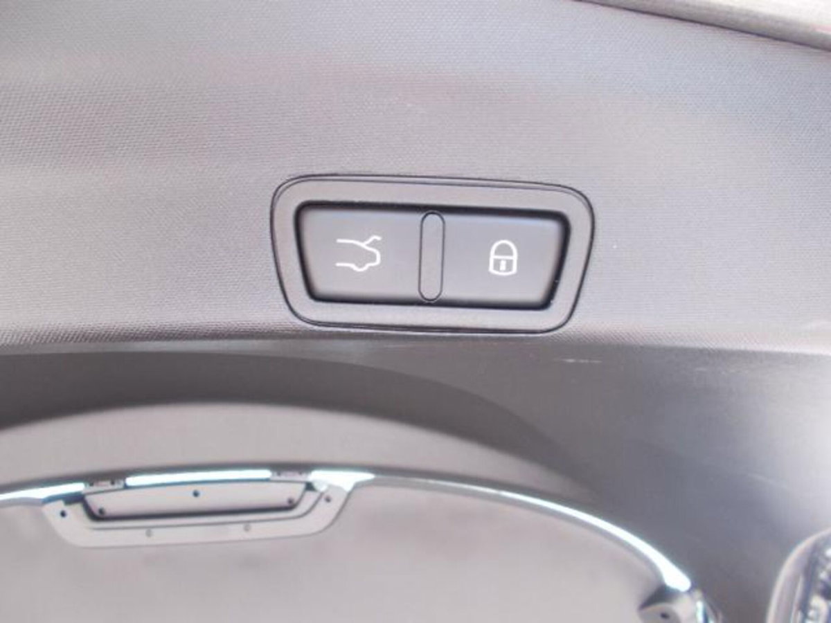 Alfa Romeo Stelvio Stelvio 2.2 Turbodiesel 180 CV AT8 Q4 Business (9)