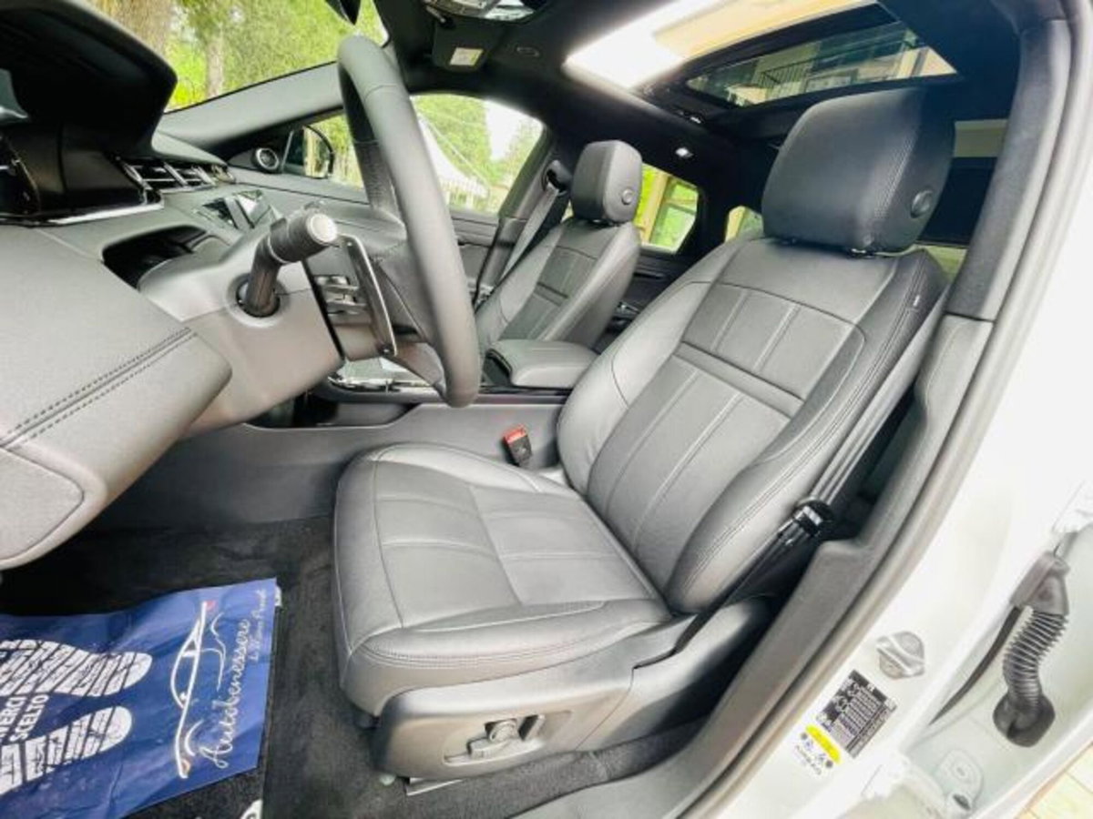 Land Rover Range Rover Evoque 2.0D I4 163CV AWD Auto R-Dynamic HSE (12)