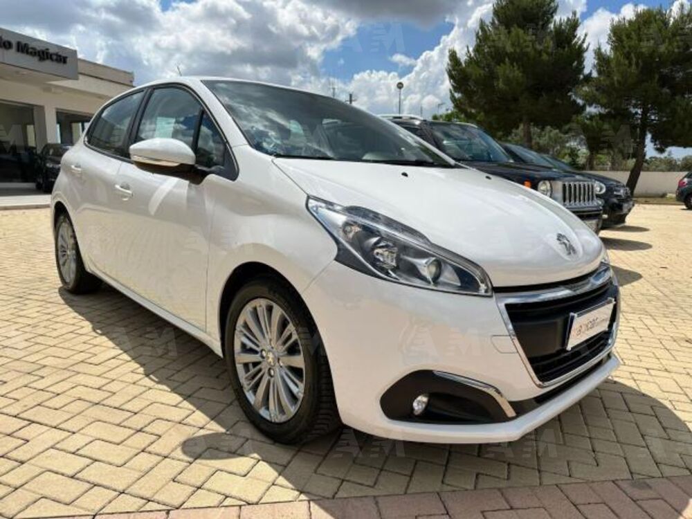 Peugeot 208 BlueHDi 100 Stop&Start 5 porte Allure (2)