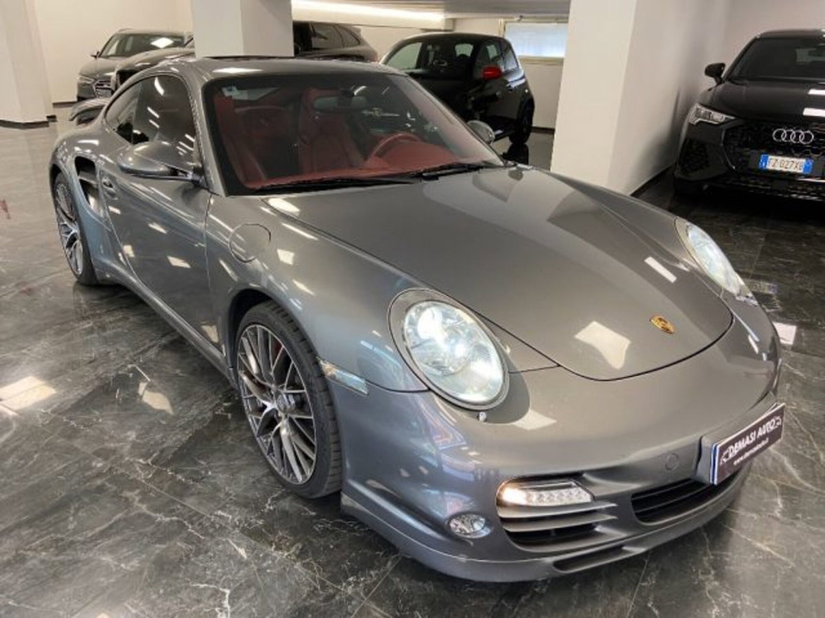 Porsche 911 Coupé Turbo (8)
