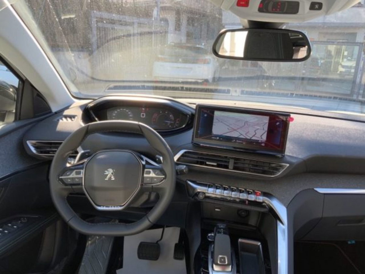 Peugeot 3008 BlueHDi 130 S&S EAT8 Allure Pack (16)