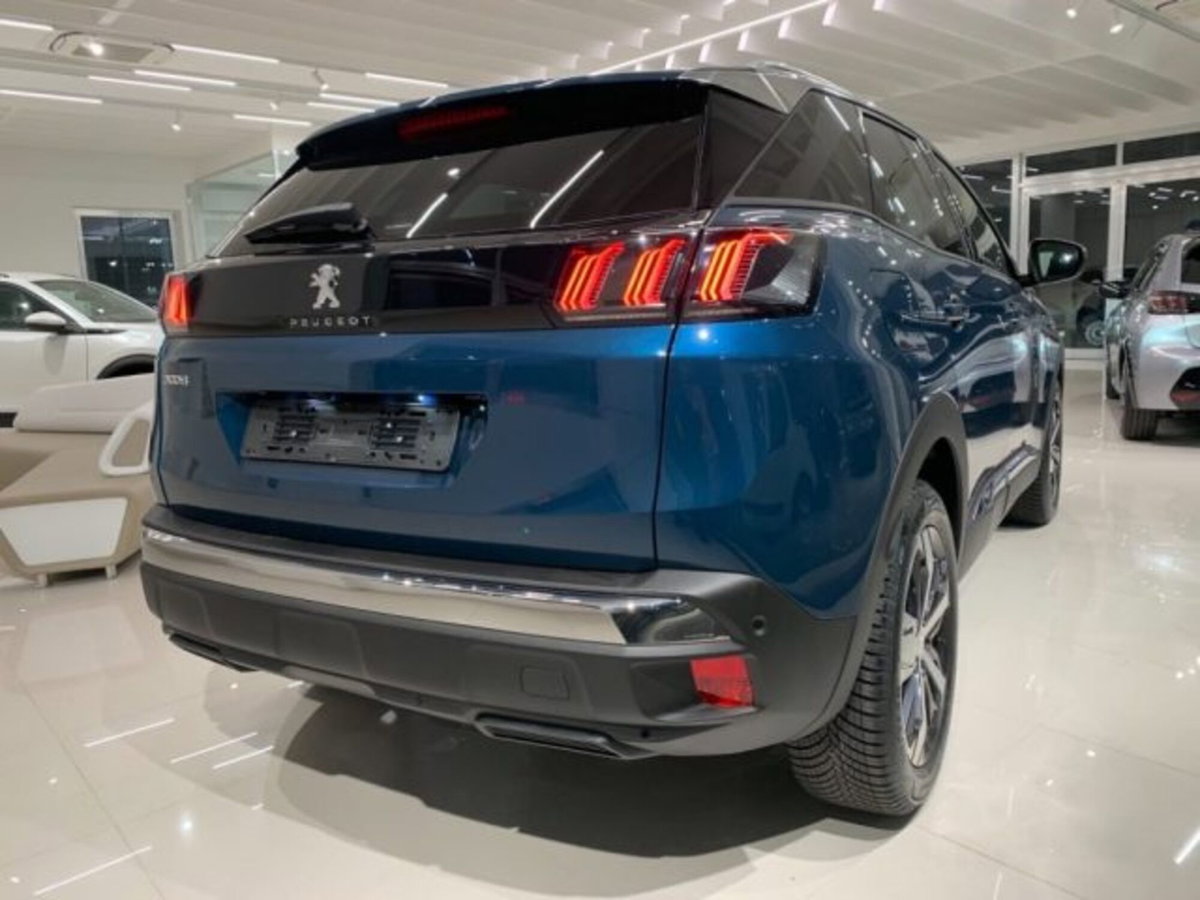 Peugeot 3008 BlueHDi 130 S&S EAT8 Allure Pack (7)