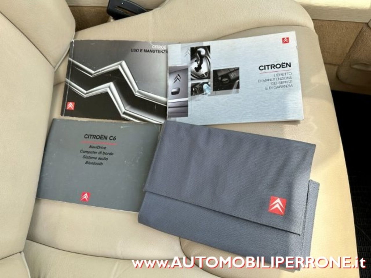 Citroen C6 2.7 B-T HDi FAP Exclusive (11)