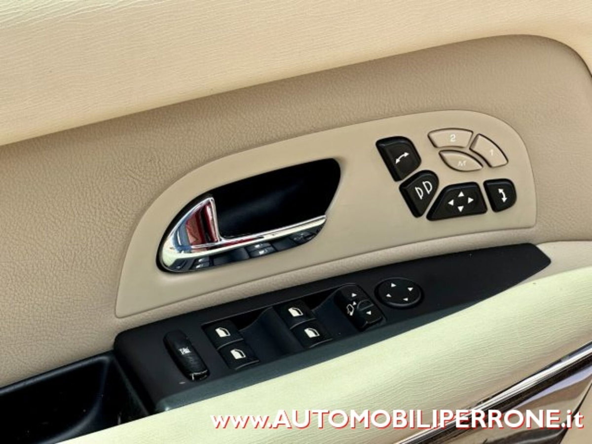 Citroen C6 2.7 B-T HDi FAP Exclusive (18)