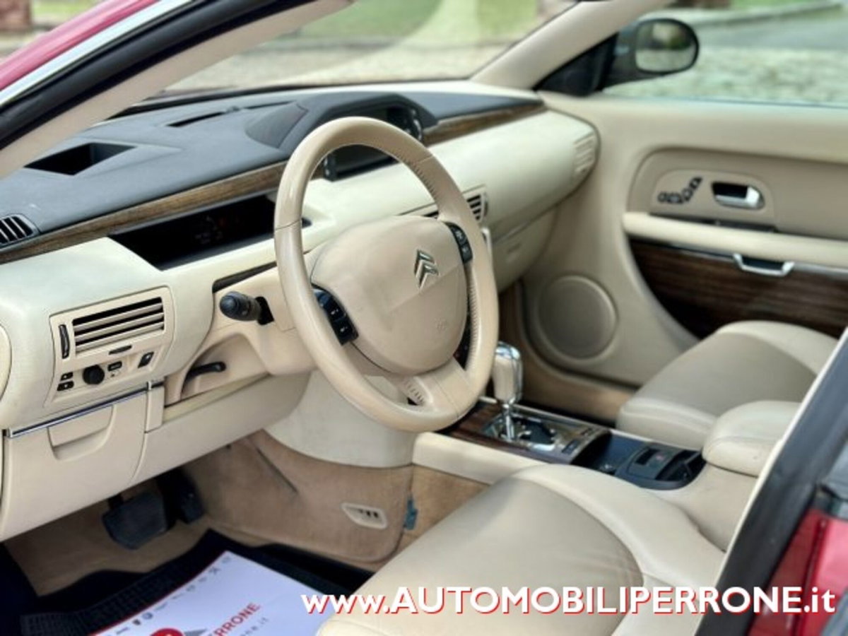 Citroen C6 2.7 B-T HDi FAP Exclusive (5)