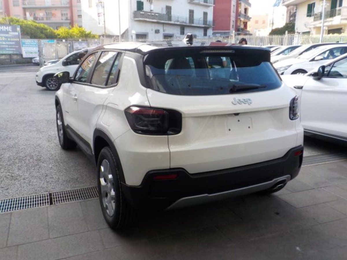 Jeep Avenger 1.2 turbo e-hybrid mhev Longitude fwd 110cv edct6 (14)