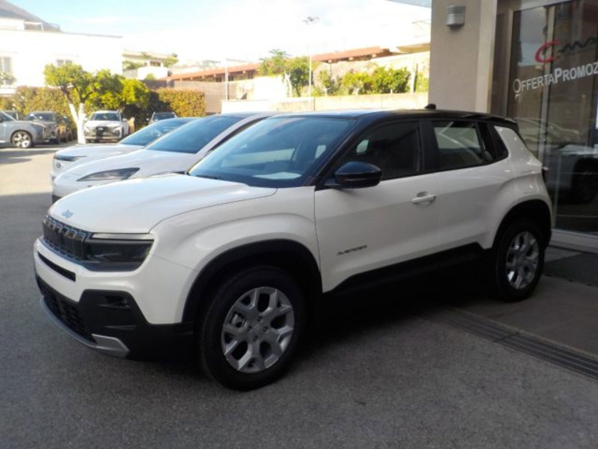 Jeep Avenger 1.2 turbo e-hybrid mhev Longitude fwd 110cv edct6 (3)
