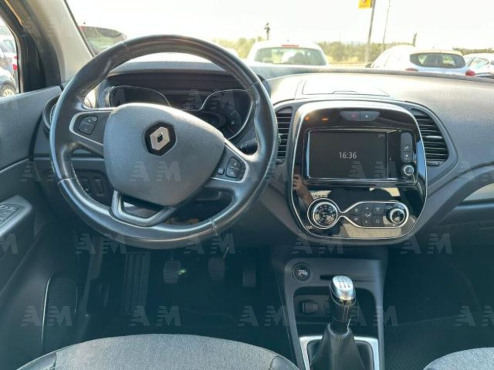 Renault Captur dCi 8V 90 CV Sport Edition2 (7)