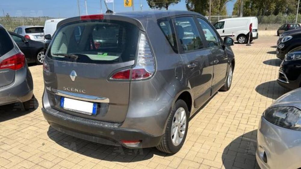 Renault Scénic X-Mod 1.6 GPL Dynamique (4)