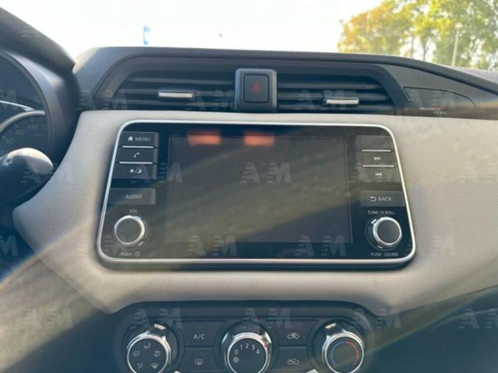 Nissan Micra IG-T 92 5 porte Visia (13)