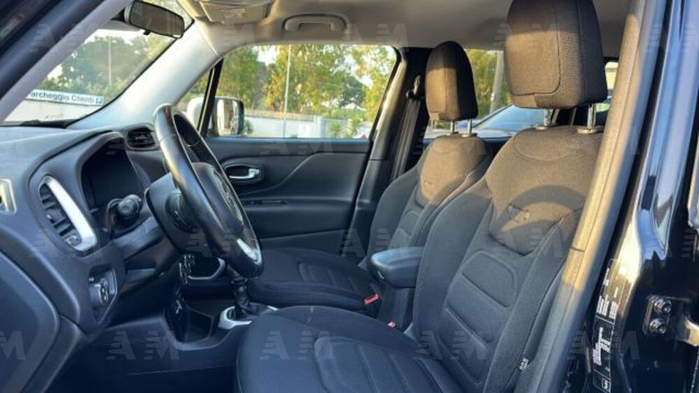 Jeep Renegade 1.6 Mjt 120 CV Limited (7)