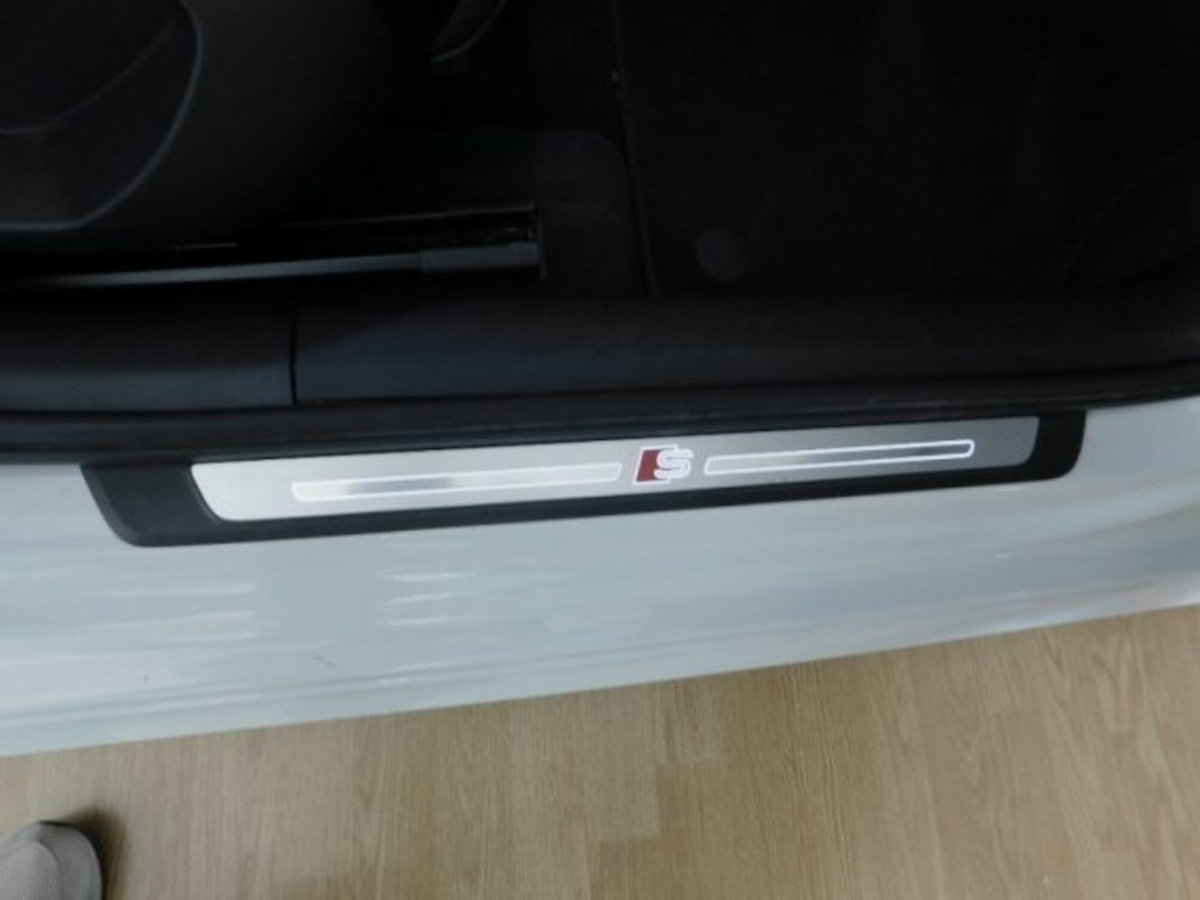 Audi A3 Sportback 30 TFSI S tronic Admired (12)