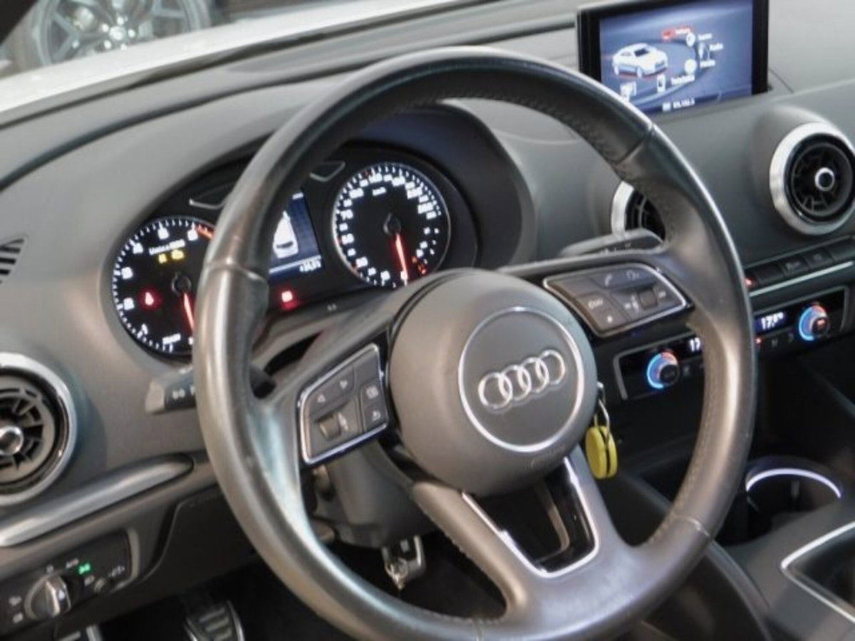 Audi A3 Sportback 30 TFSI S tronic Admired (13)