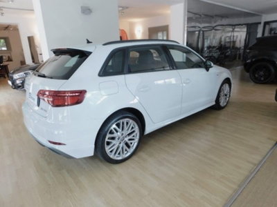 Audi A3 Sportback 30 TFSI S tronic Admired (4)