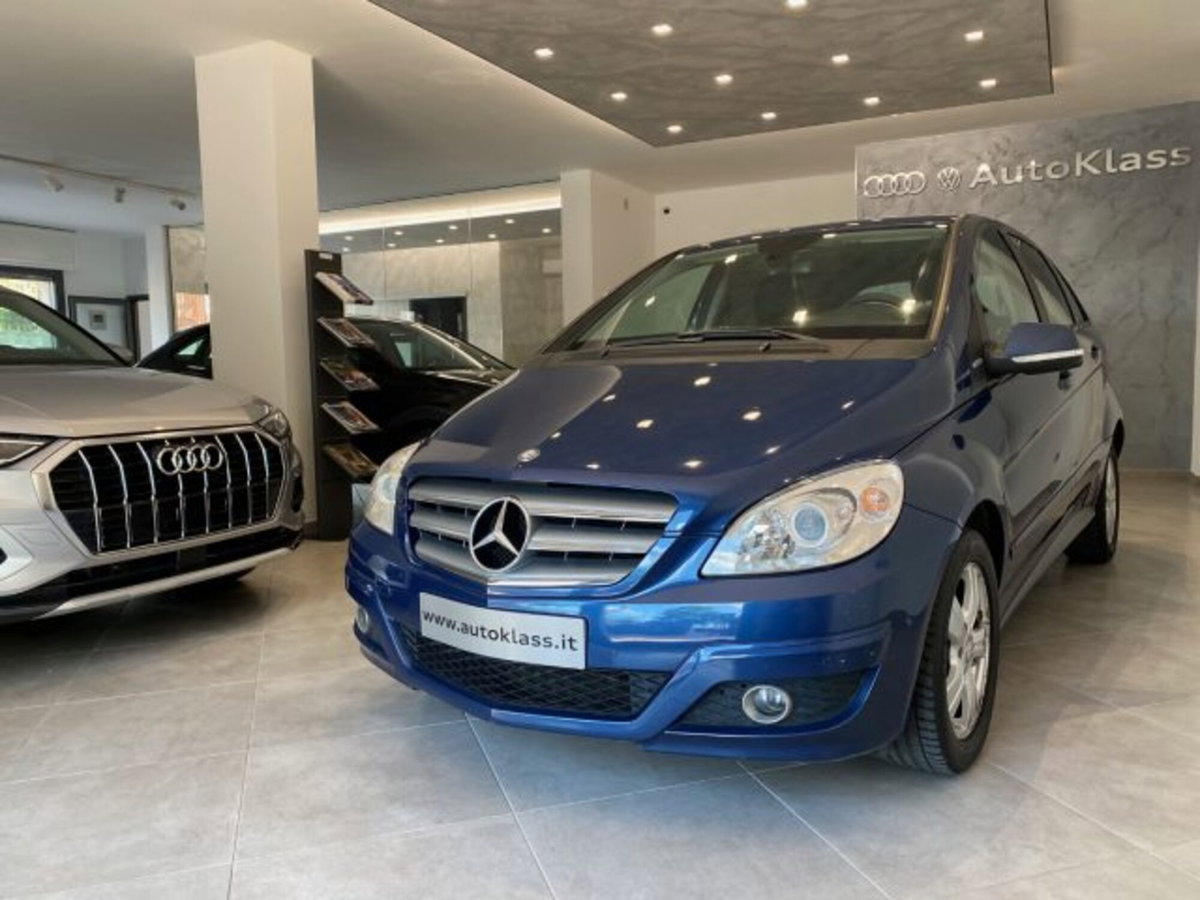Mercedes-Benz Classe B 180 NGT BlueEFFICIENCY